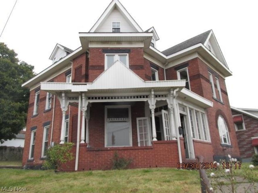Large brick home with a large foyer to welcome guests. Large front covered front porch. Original woodwork. Large rooms. 2 full bath. This is a Fannie Mae Homepath property