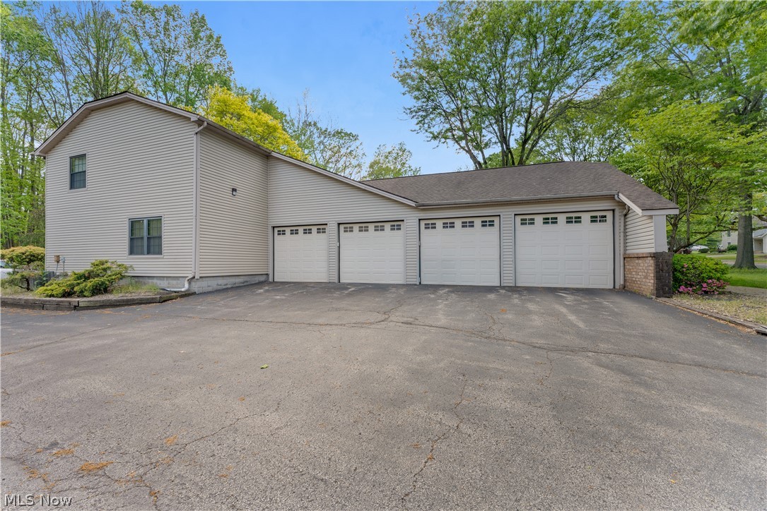 Huntington Wood - Residential
