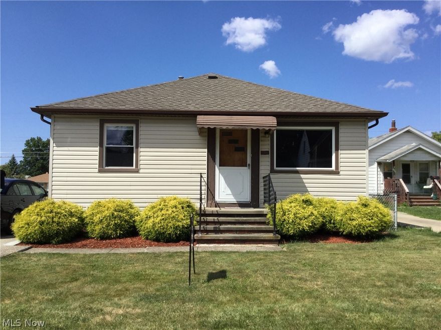 This immaculate 2 bedroom ranch home is spotless! Ready to move in now! Gracious main rooms with hardwood flooring! Huge kitchen with dining area! Newer windows, siding, furnace, a/c, electrical, glass block windows, and roof! Attractive remodeled bathroom plus full bath in lower level club room. Freshly landscaped yard. Truly a beautiful home on a great street!