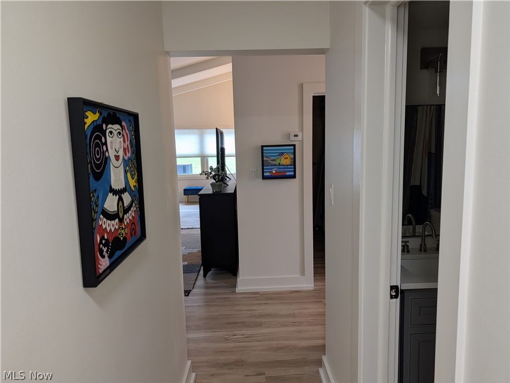 Photo of 2642 Ramsay Road, Beachwood, OH 44122 (MLS # 5199158)