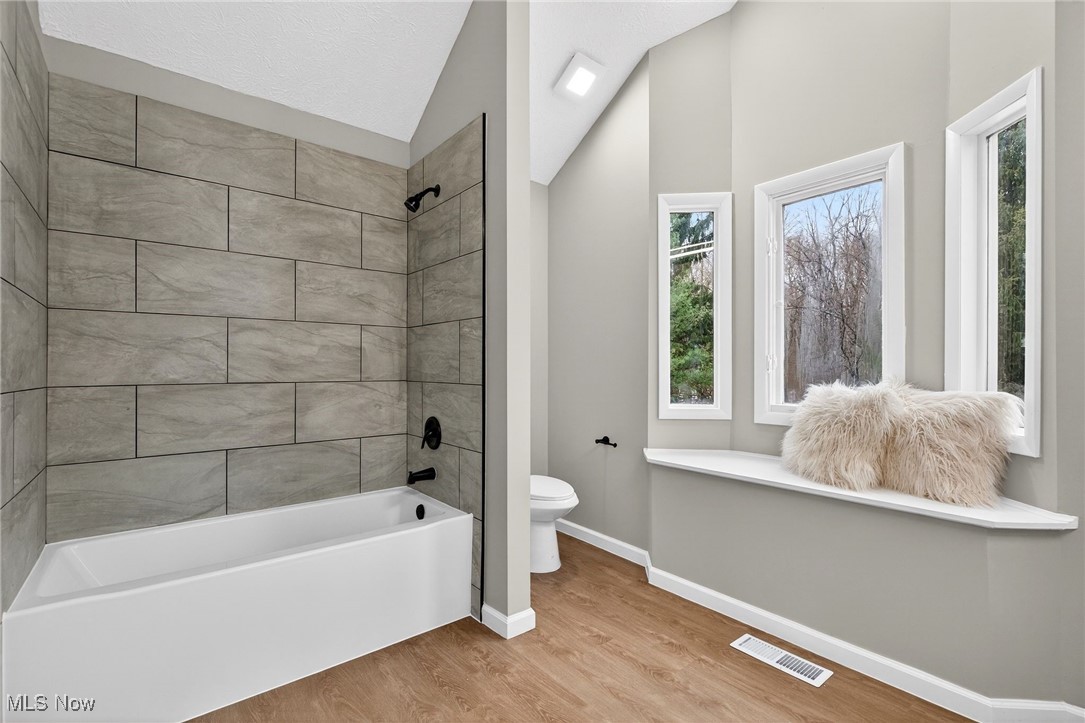 Aurora Shores Sub #11 - Residential