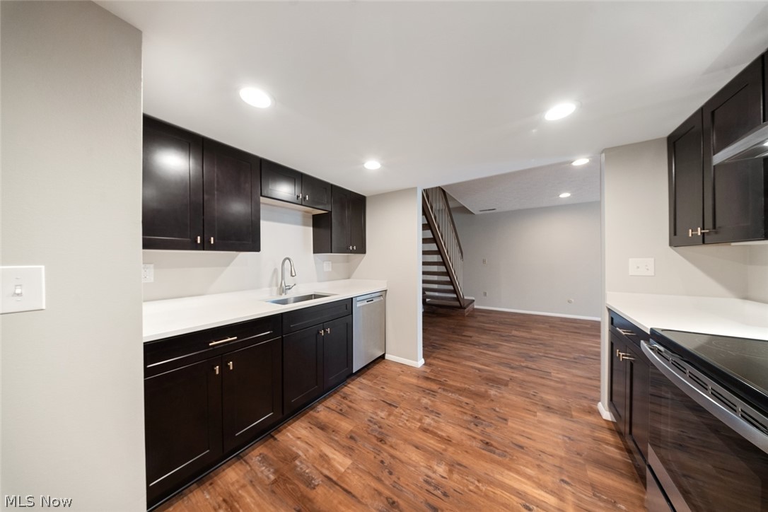 Tollis Parkway - Residential