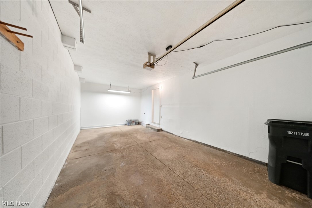 Tollis Parkway - Residential