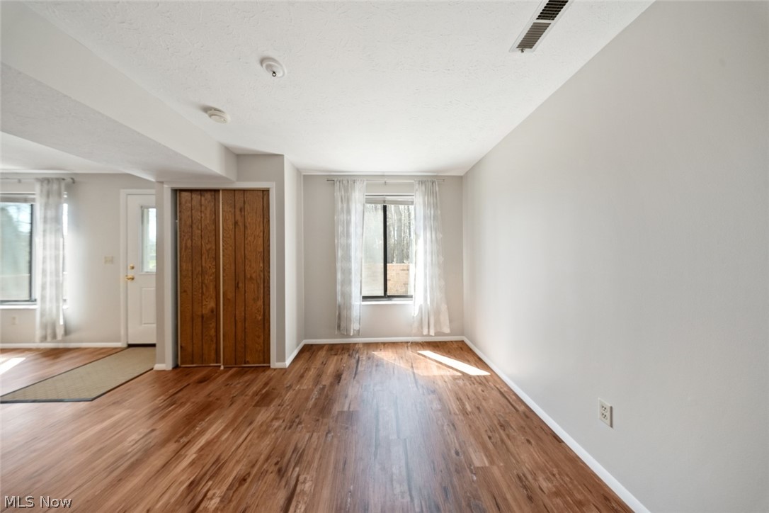 Tollis Parkway - Residential