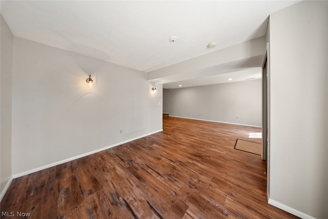 Tollis Parkway - Residential