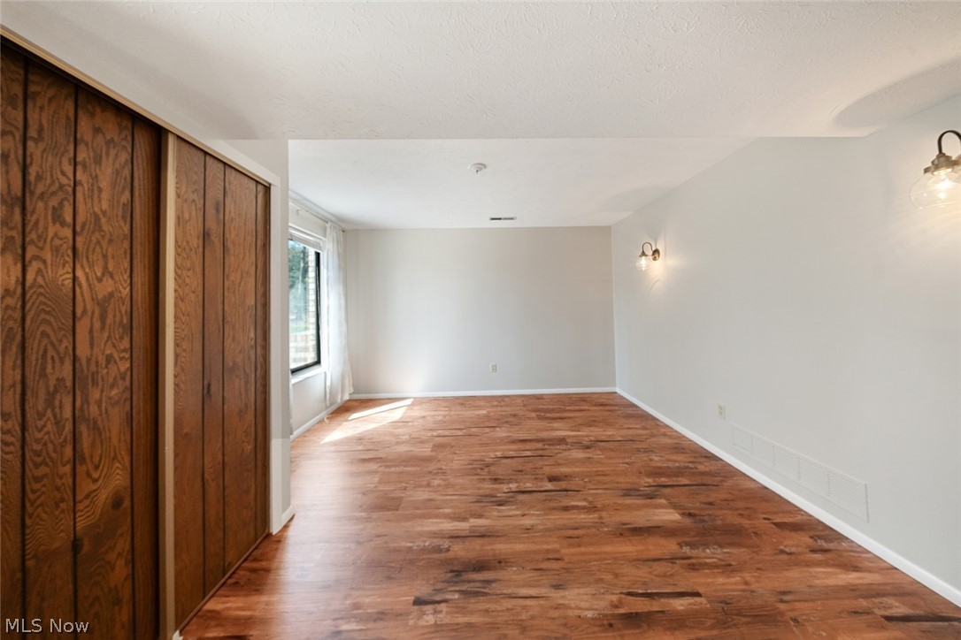 Tollis Parkway - Residential