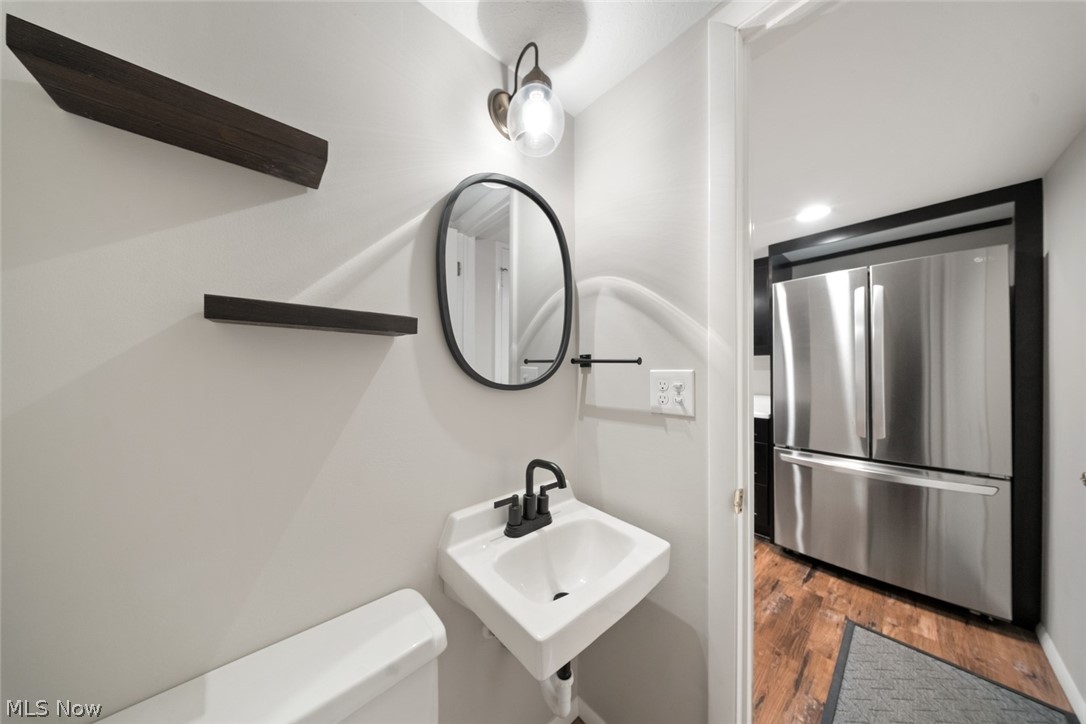 Tollis Parkway - Residential