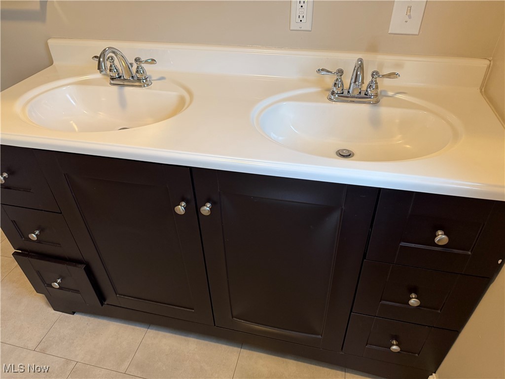 Avalon Adn - Residential