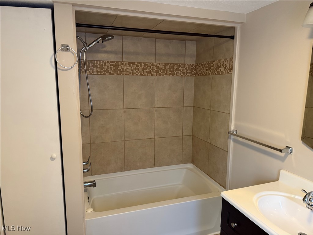 Avalon Adn - Residential