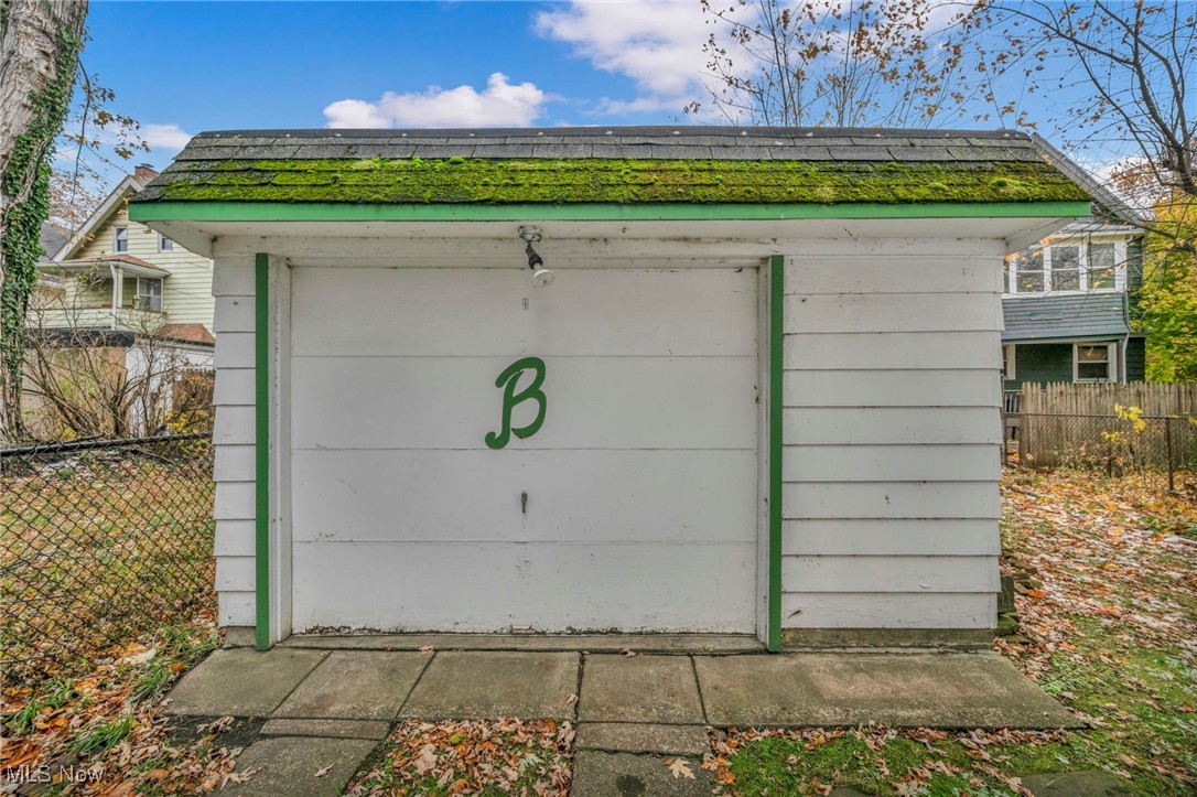 Cleveland, Ohio 44108, United States, 3 Bedrooms Bedrooms, ,1 BathroomBathrooms,Residential,Active,243645