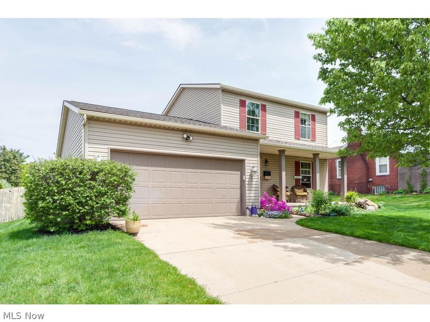 Move in ready Colonial with large yard. Updated eat in kitchen with granite counters. Family room with stone fireplace leads to outdoor deck. 2 full baths. Call today for private showing.