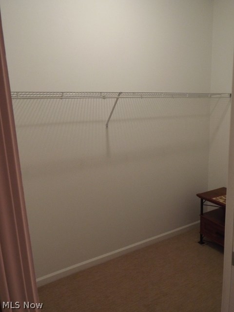 Regency Hlnds I Condo - Residential