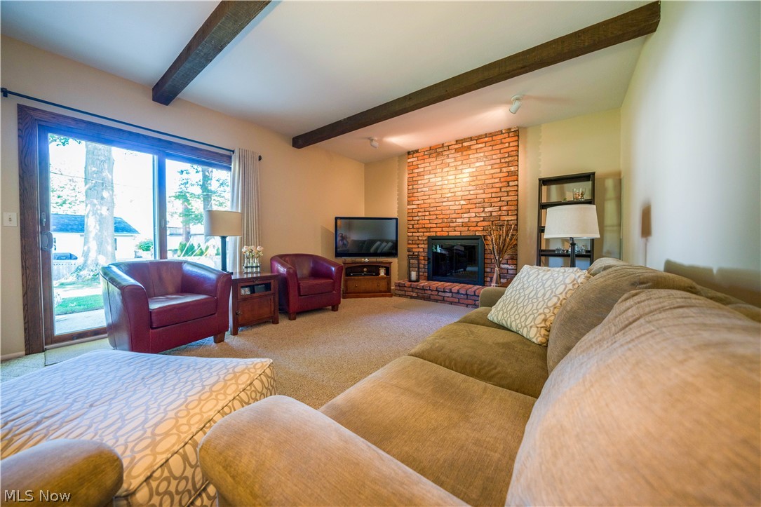 Sandy Rdg 10 - Residential