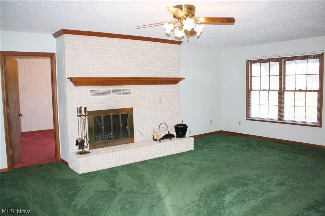 Burrell & Day Tr - Residential