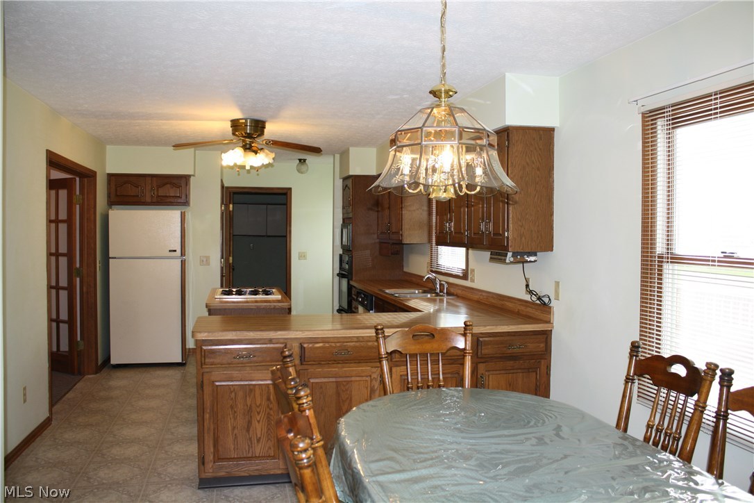 Burrell & Day Tr - Residential