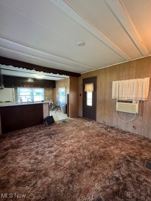 Hiland Mobile Home Community - Residential