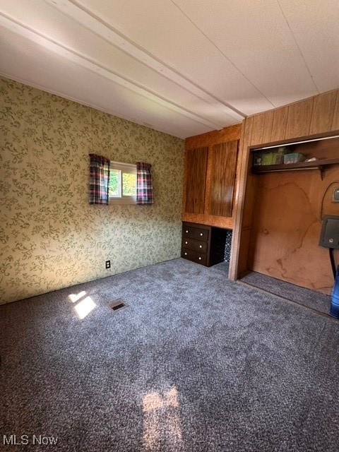 Hiland Mobile Home Community - Residential