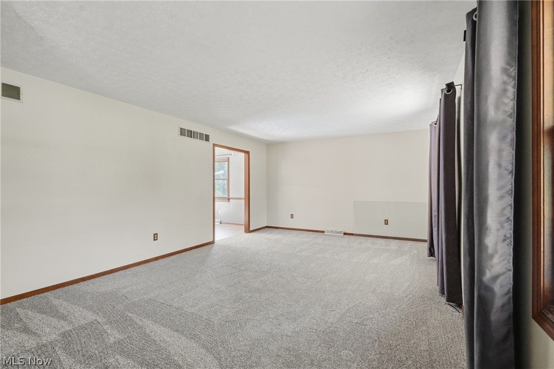 4050 Kings Court