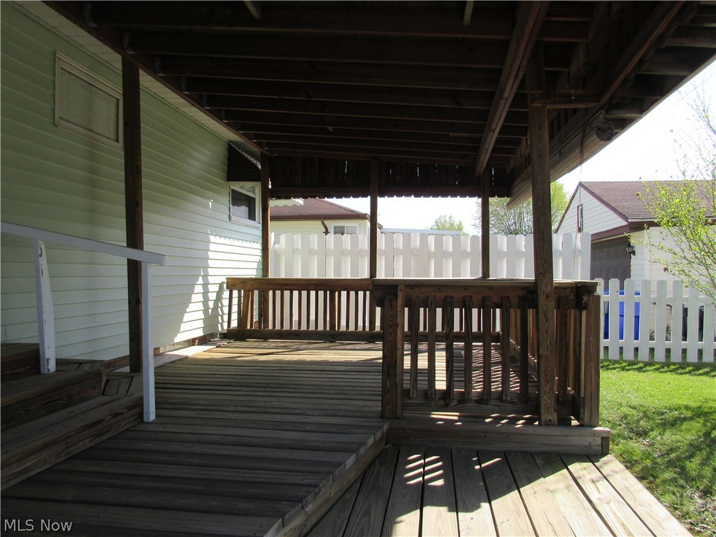 Middlebrook Blvd - Residential