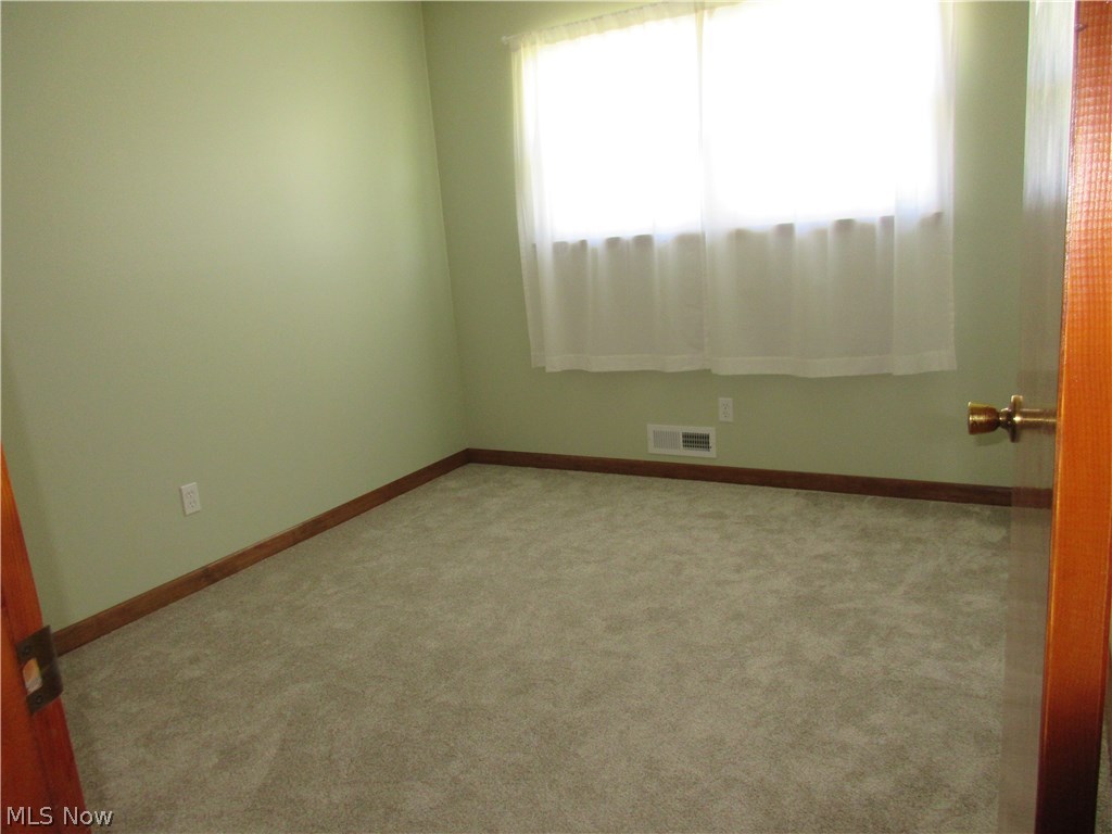 Middlebrook Blvd - Residential