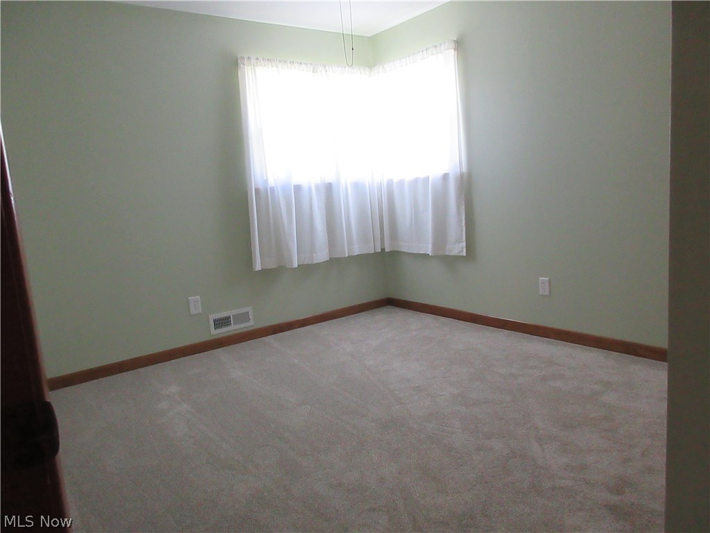 Middlebrook Blvd - Residential