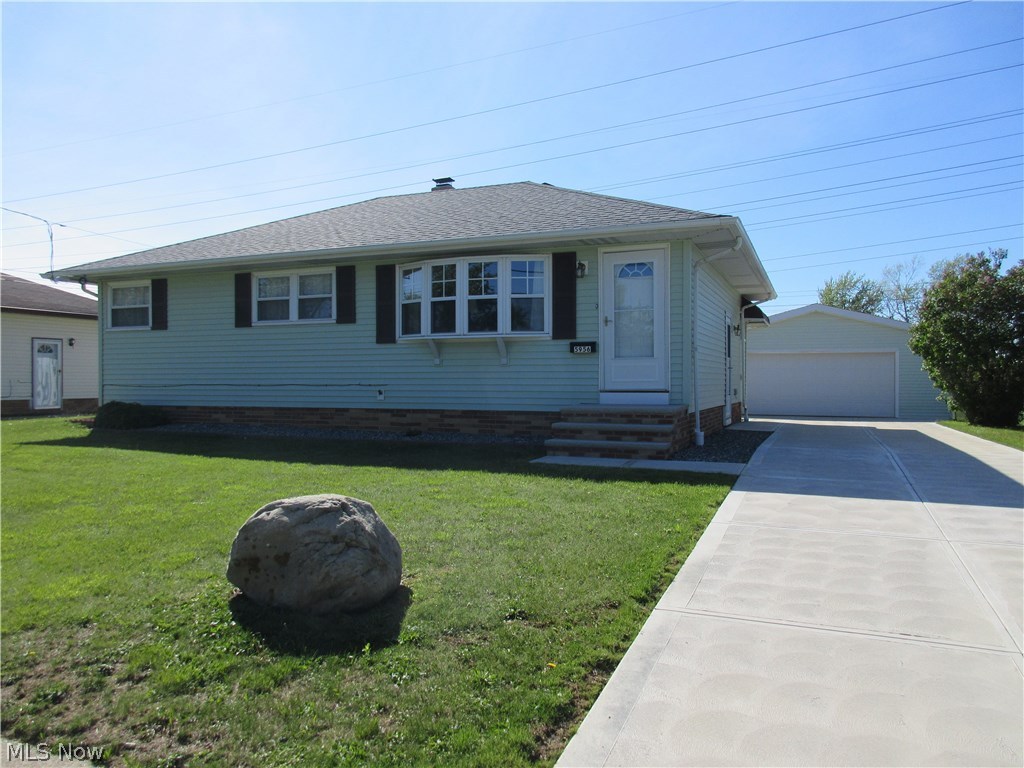 Middlebrook Blvd - Residential