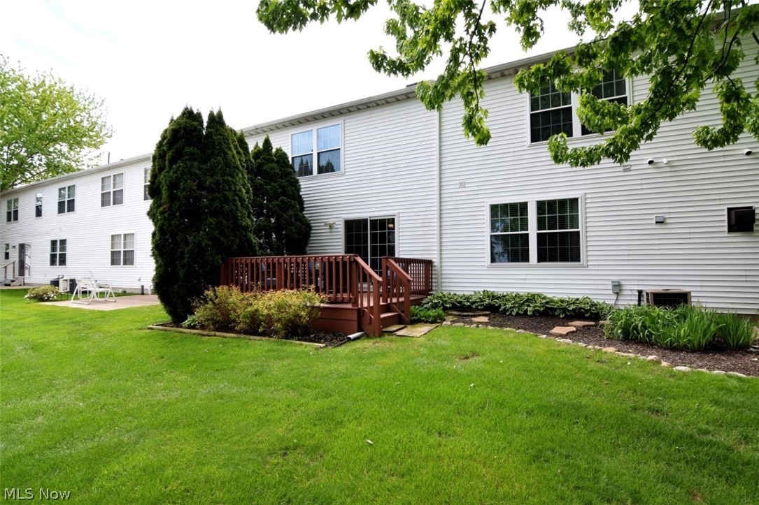 2529 Clearwater Lane 22
