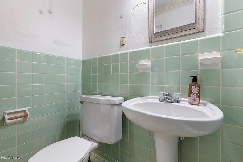 Mayflower Condo - Residential