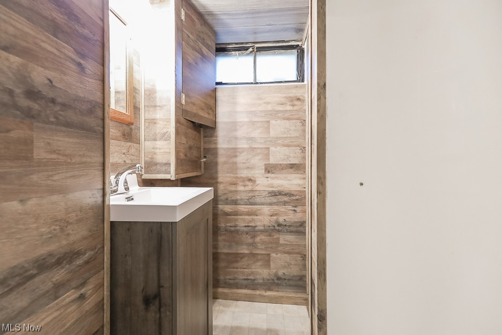 Suburban Dev Cos Crofton Over - Residential