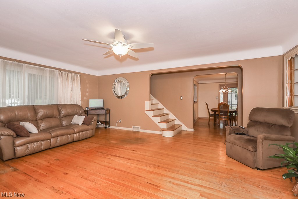 Suburban Dev Cos Crofton Over - Residential