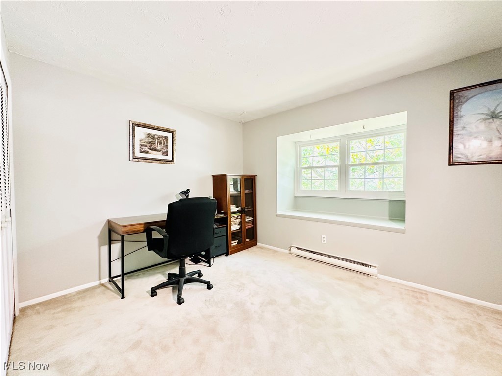 Deepwood Condo - Residential