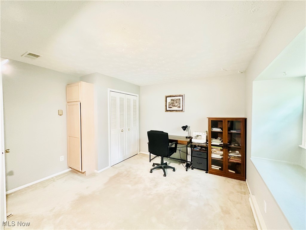 Deepwood Condo - Residential