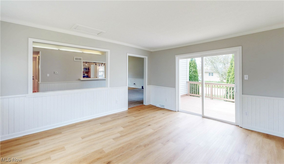 1363 Winhurst Drive, Akron, Ohio image 16