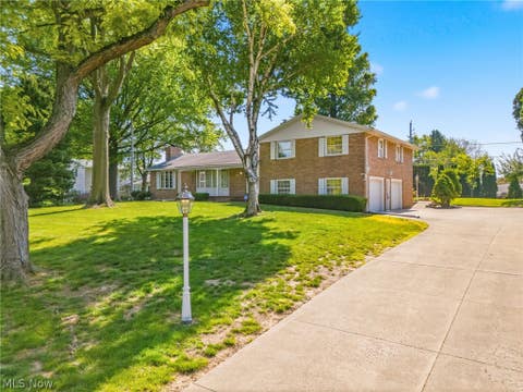 Homes For Sale - 3410 Lindbergh Avenue<br/> Stark County, Canton, OH 44718