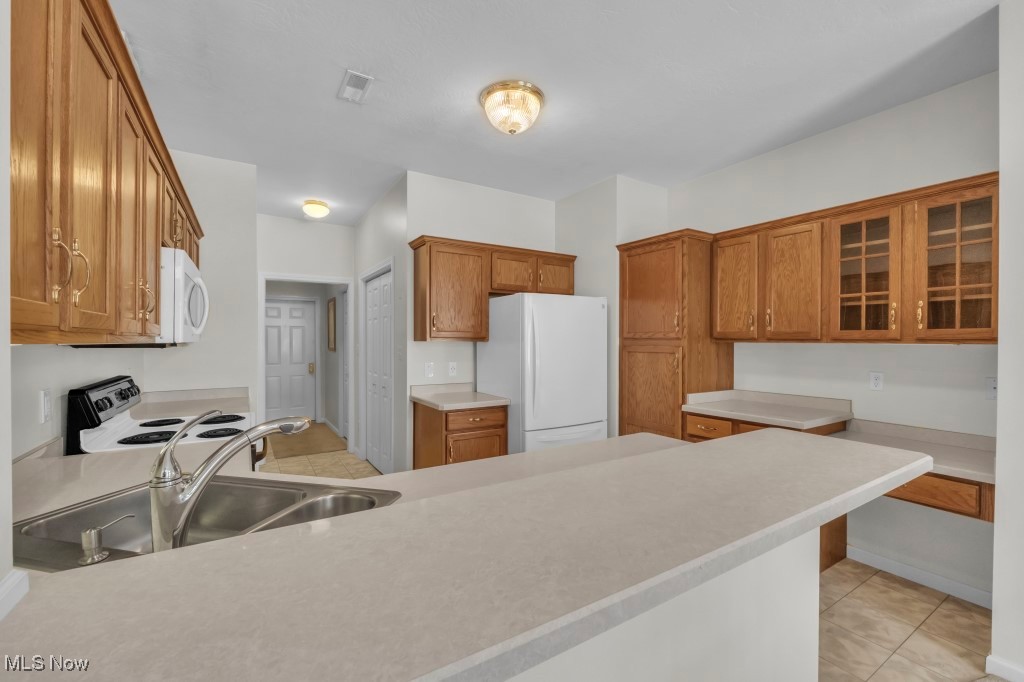 Hunters Woods Condo - Residential