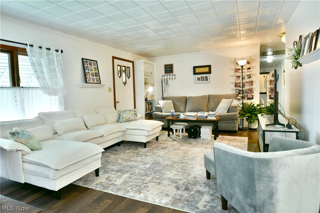 Niles Board/Trade Add - Residential