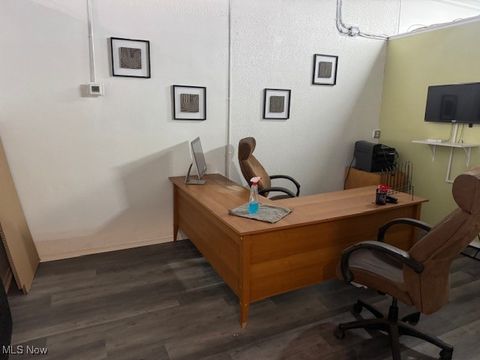 Tiny photo for 5421 Pearl Road, Parma, OH 44129 (MLS # 5178491)