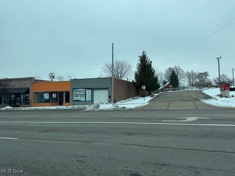 Tiny photo for 5421 Pearl Road, Parma, OH 44129 (MLS # 5178491)