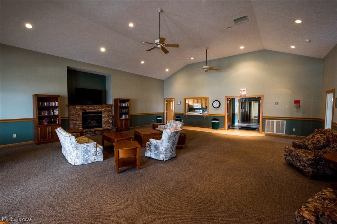 Golfway Pines - Residential