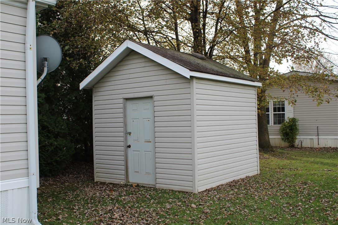 Golfway Pines - Residential