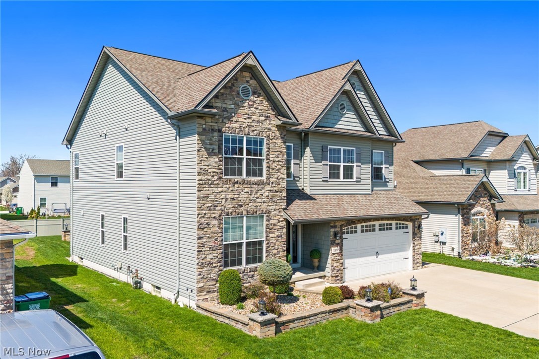 192 Shoreland Circle