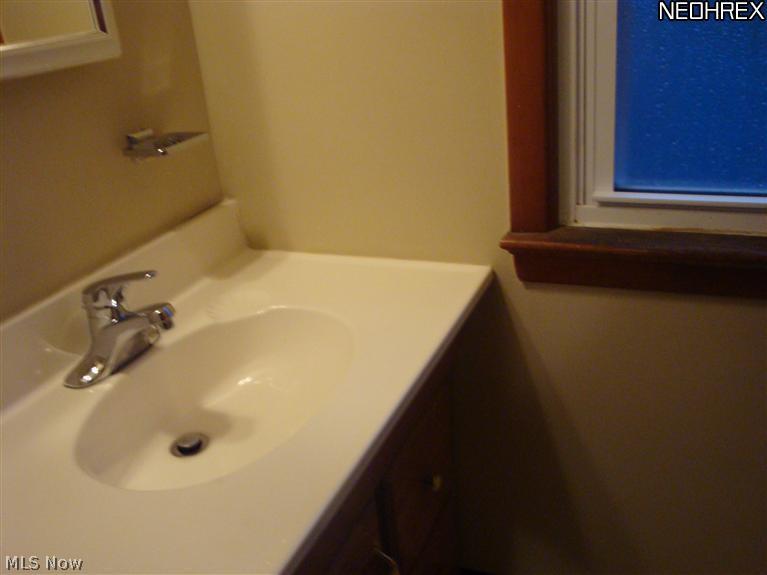 highland woods - Residential Lease