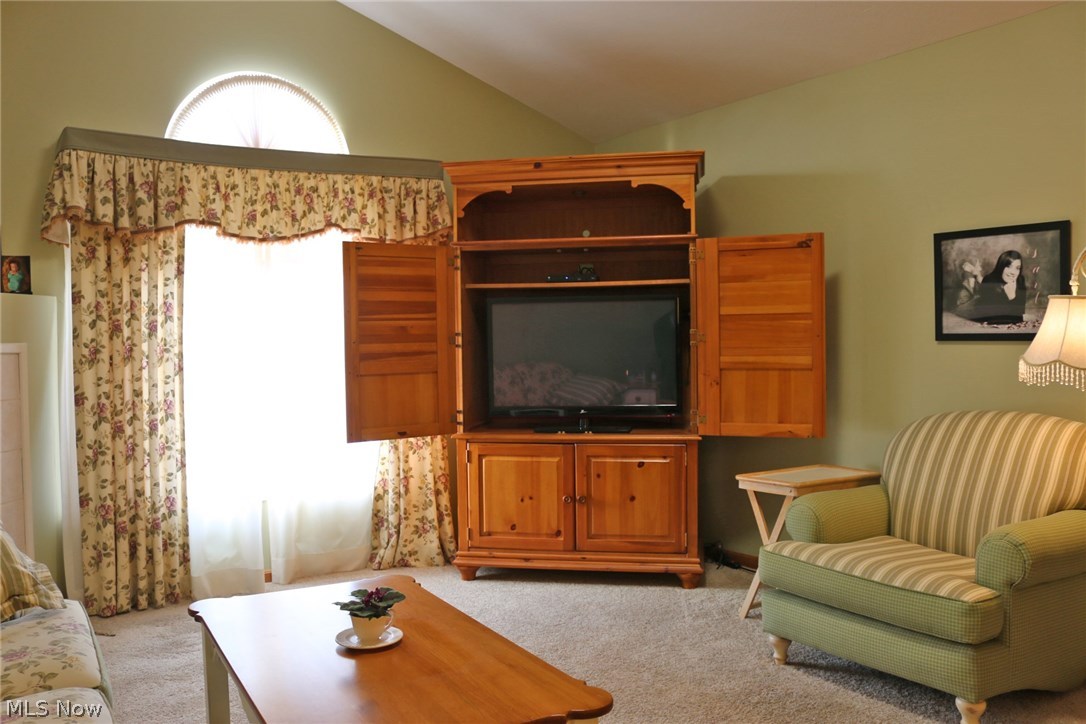 Commons/Vlgs/Wetherington Condo - Residential