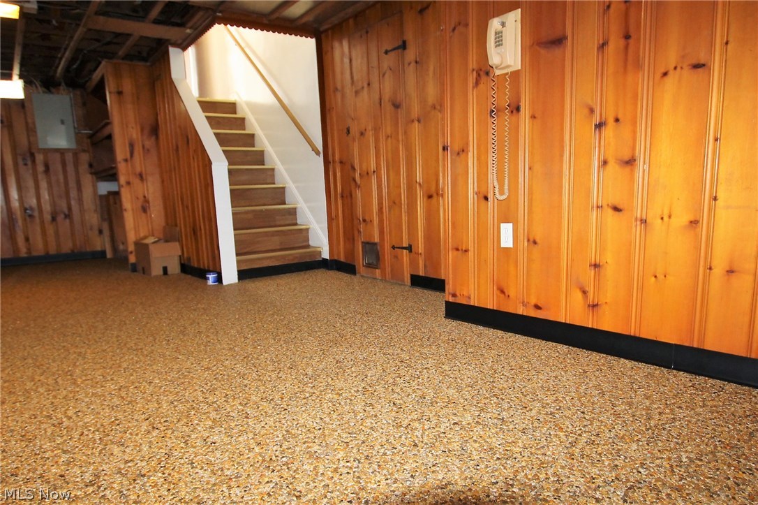 Crawford Realty Companys Mapl - Residential