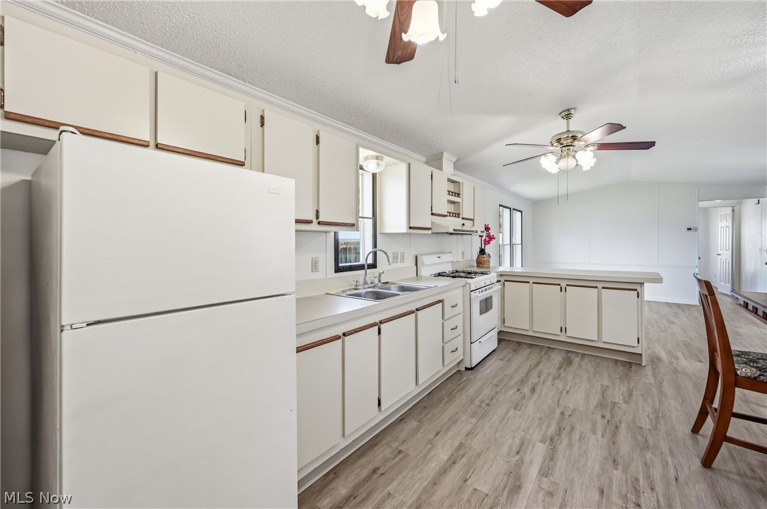 Westwood Lake MHC - Residential