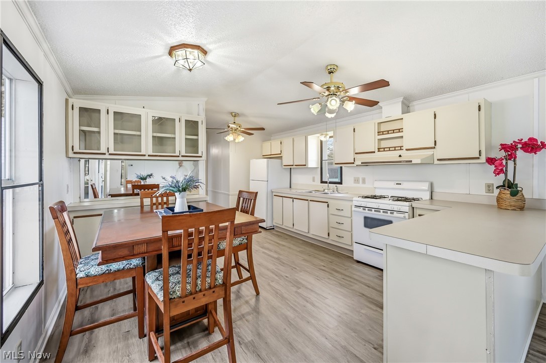 Westwood Lake MHC - Residential