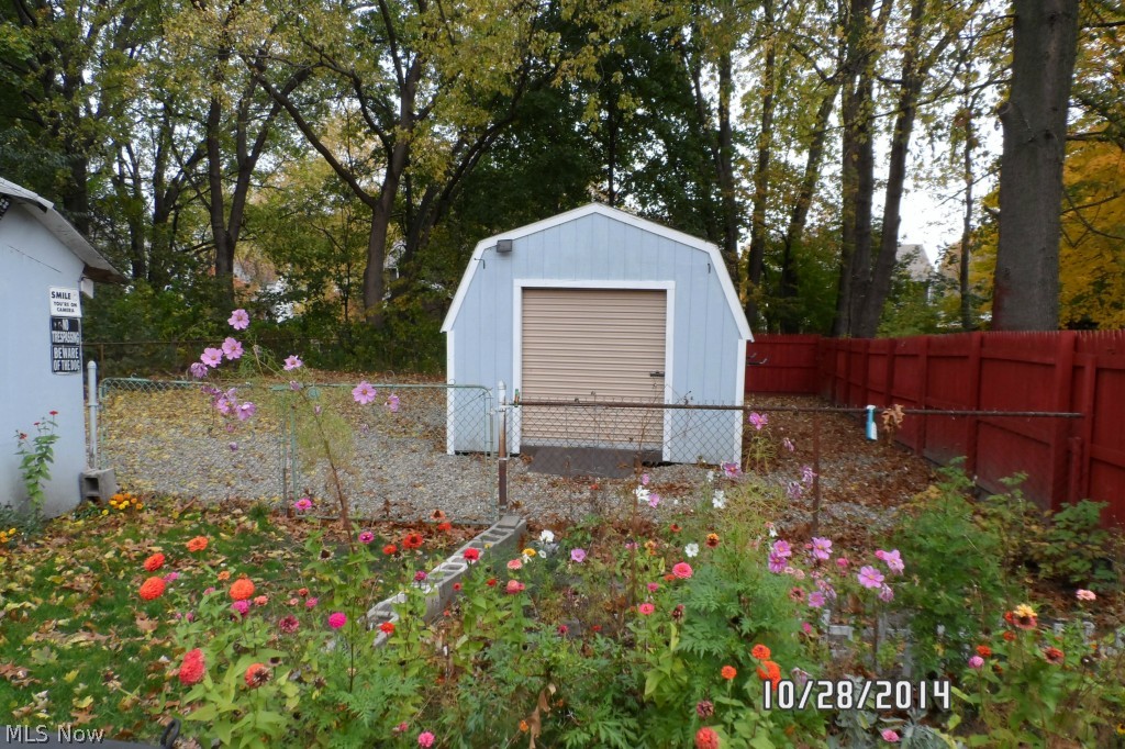 Henry H Browns Blk 49 - Residential