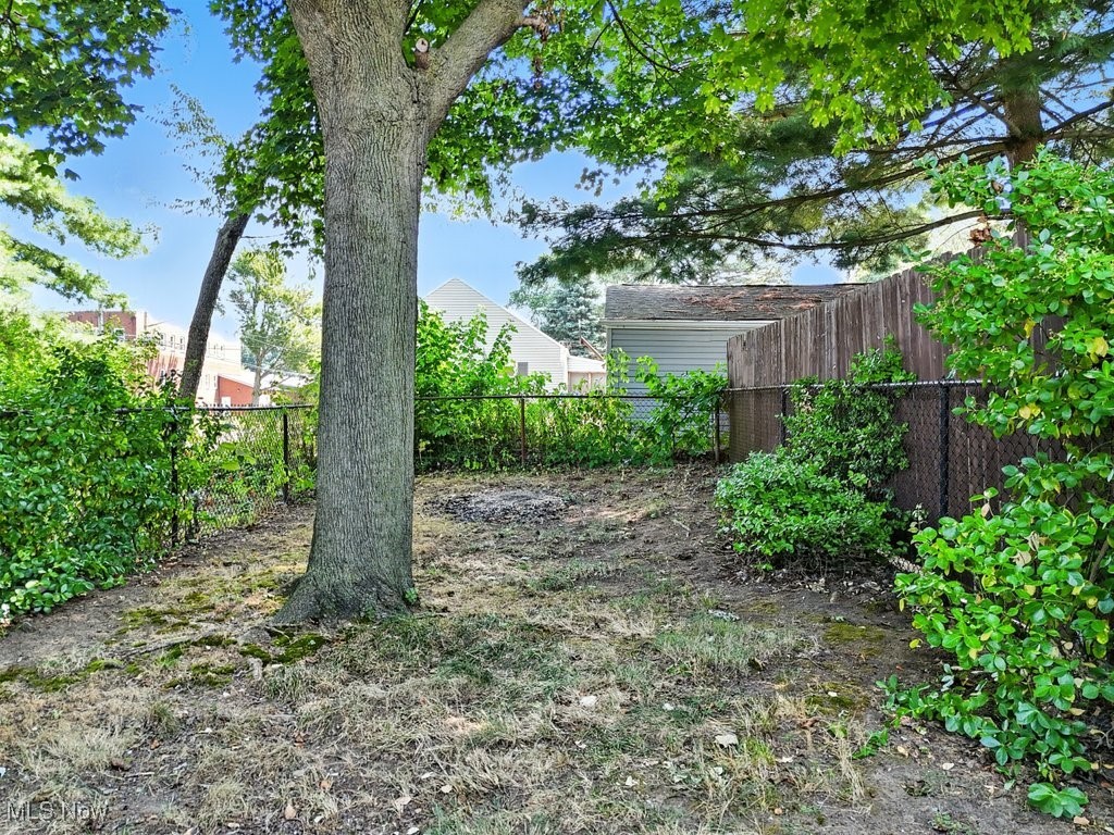 Eastlawn - Residential