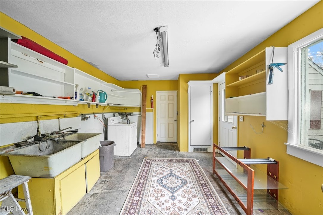 Huntsburg - Residential