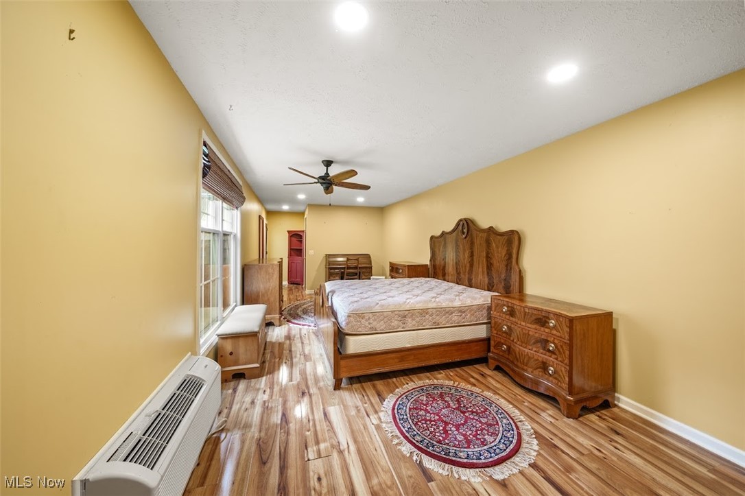 Huntsburg - Residential